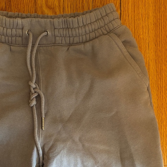 Abercrombie & Fitch Women's Light Purple Joggers - Picture 3 of 4